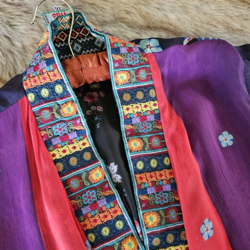 Johnny WAS silk Kimono - Picture 10 of 16